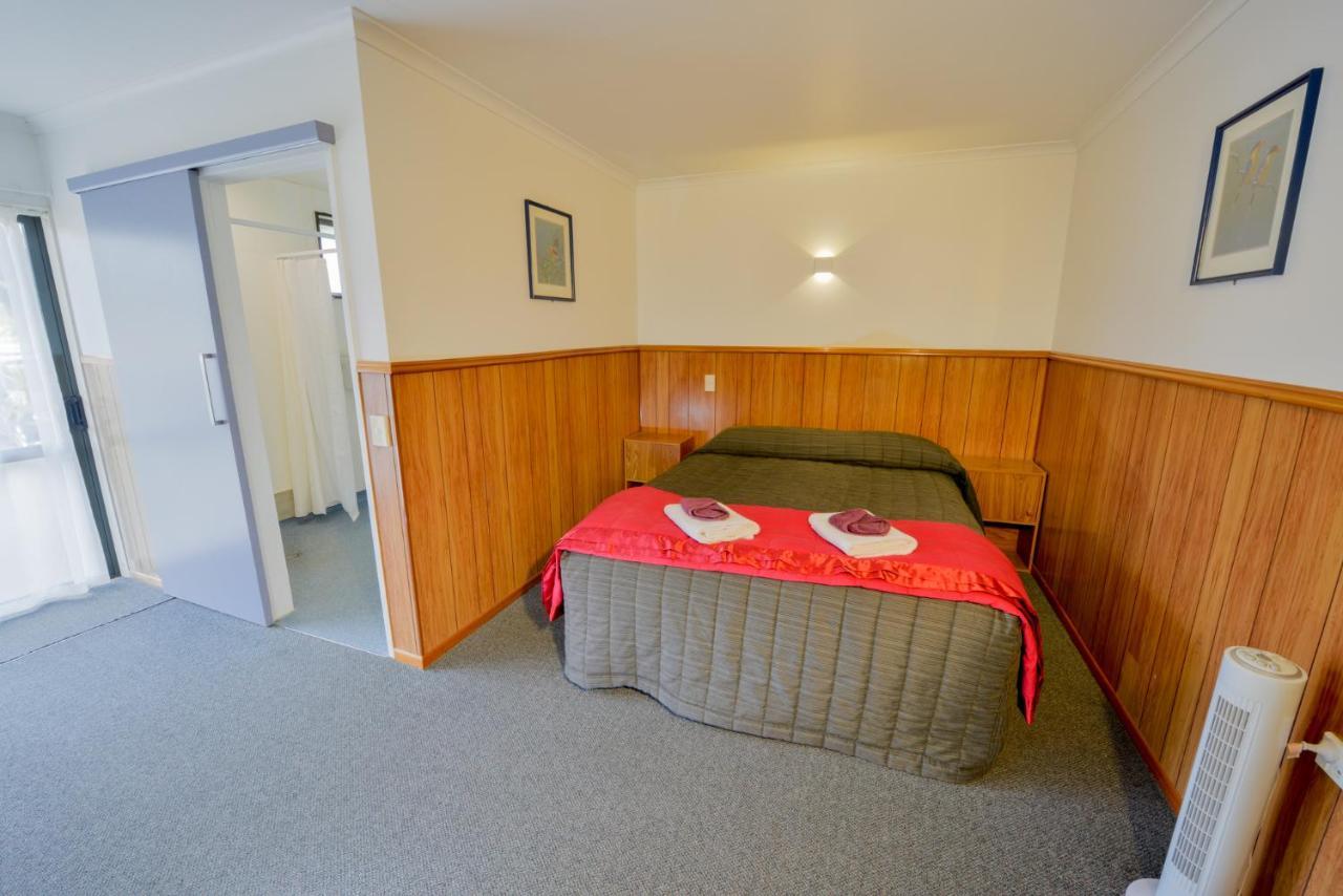 האסט Wilderness Motel Accommodation מראה חיצוני תמונה