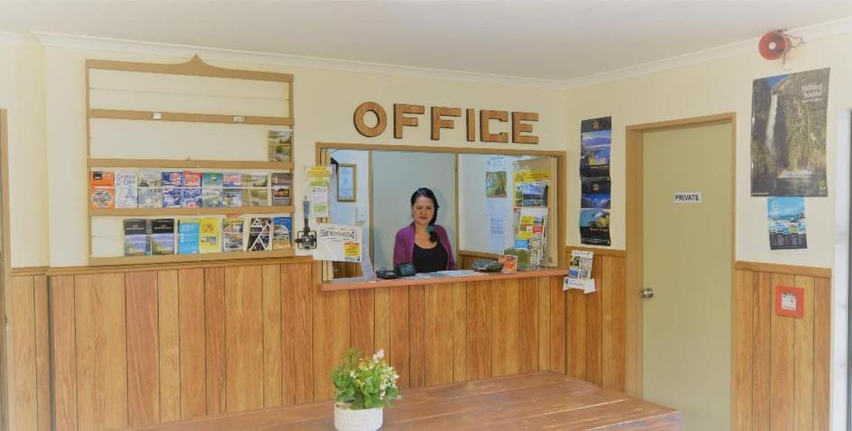 האסט Wilderness Motel Accommodation מראה חיצוני תמונה