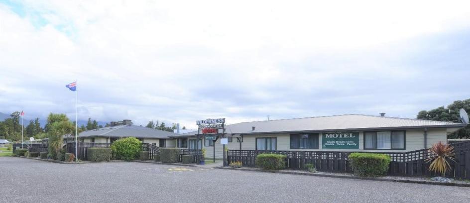 האסט Wilderness Motel Accommodation מראה חיצוני תמונה