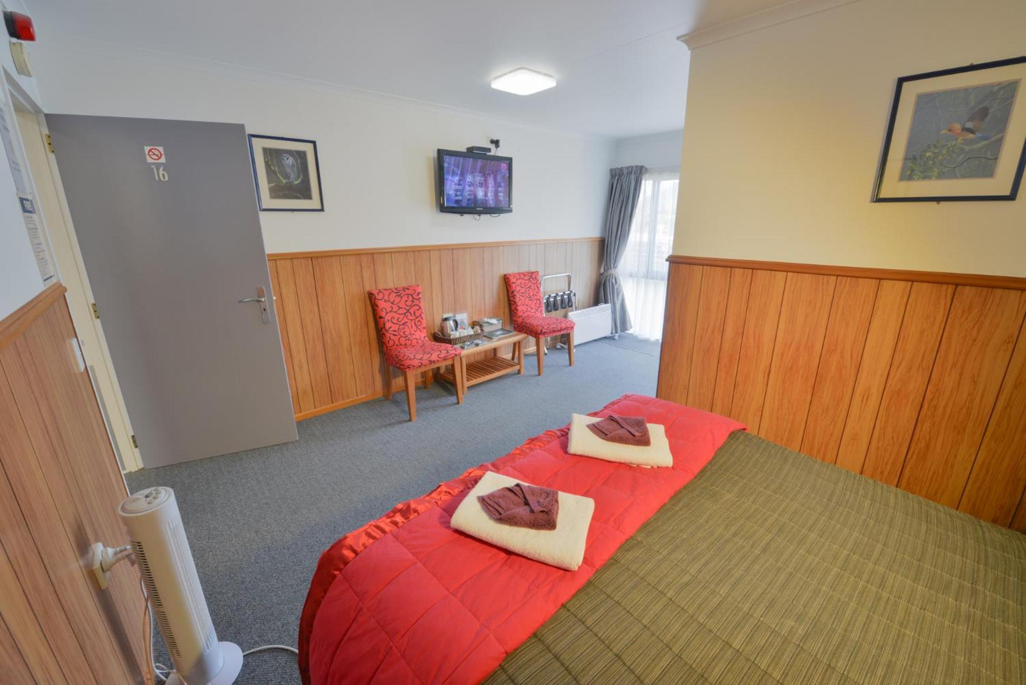 האסט Wilderness Motel Accommodation מראה חיצוני תמונה